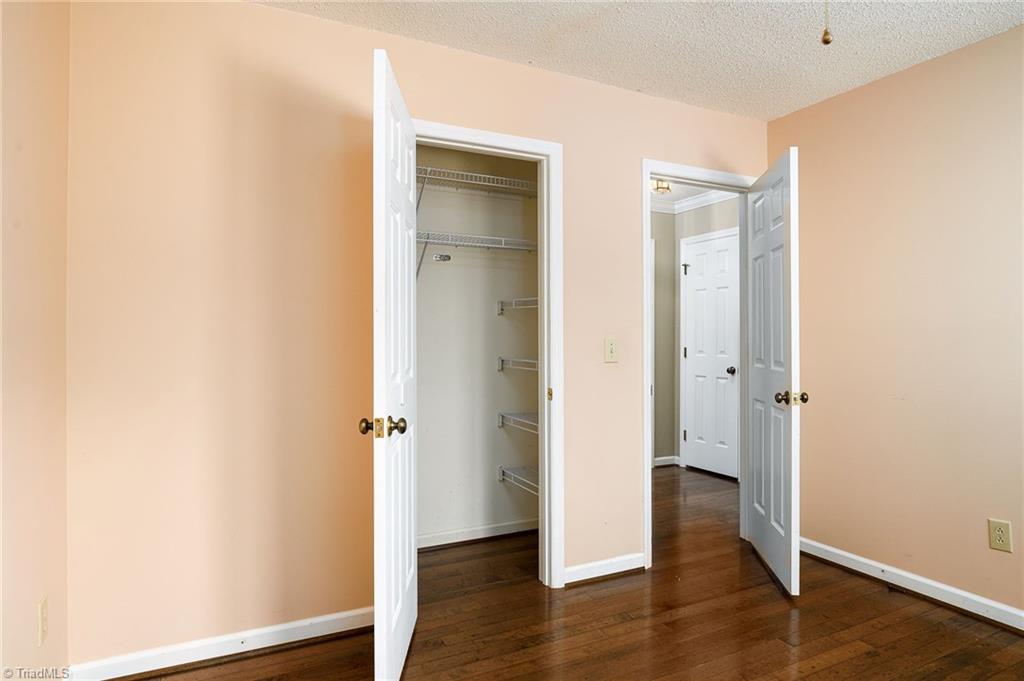 211 Chadbourne Drive, Winston-Salem