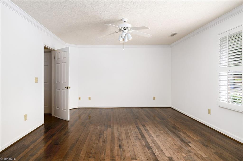 211 Chadbourne Drive, Winston-Salem