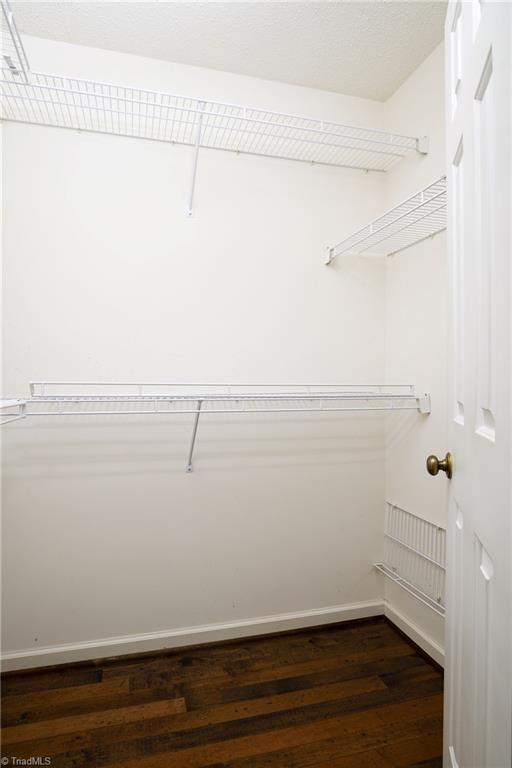 211 Chadbourne Drive, Winston-Salem