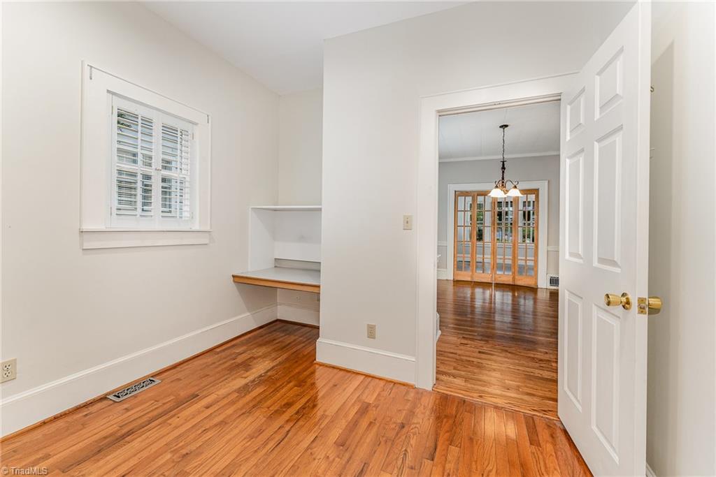 1922 Brantley Street, Winston-Salem