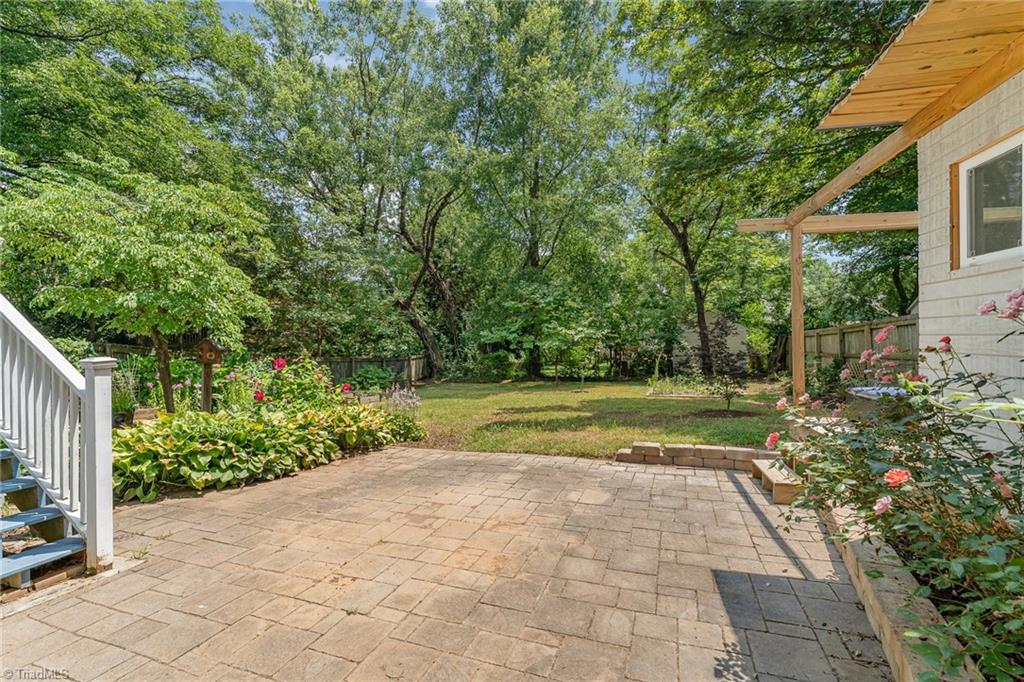 1922 Brantley Street, Winston-Salem