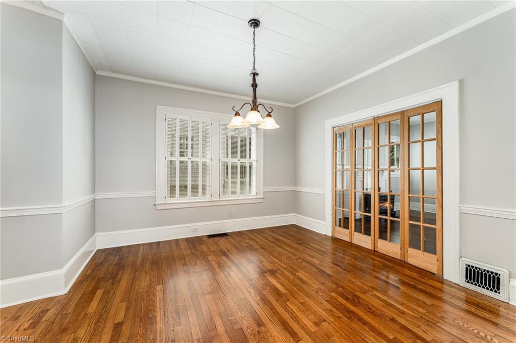 1922 Brantley Street, Winston-Salem