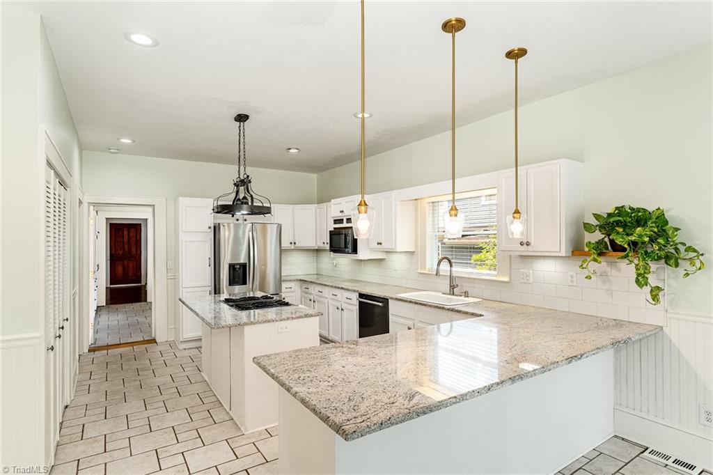 1922 Brantley Street, Winston-Salem