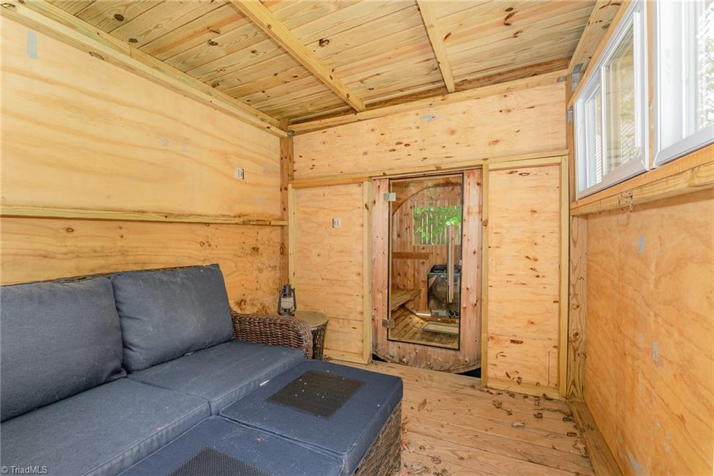 1922 Brantley Street, Winston-Salem