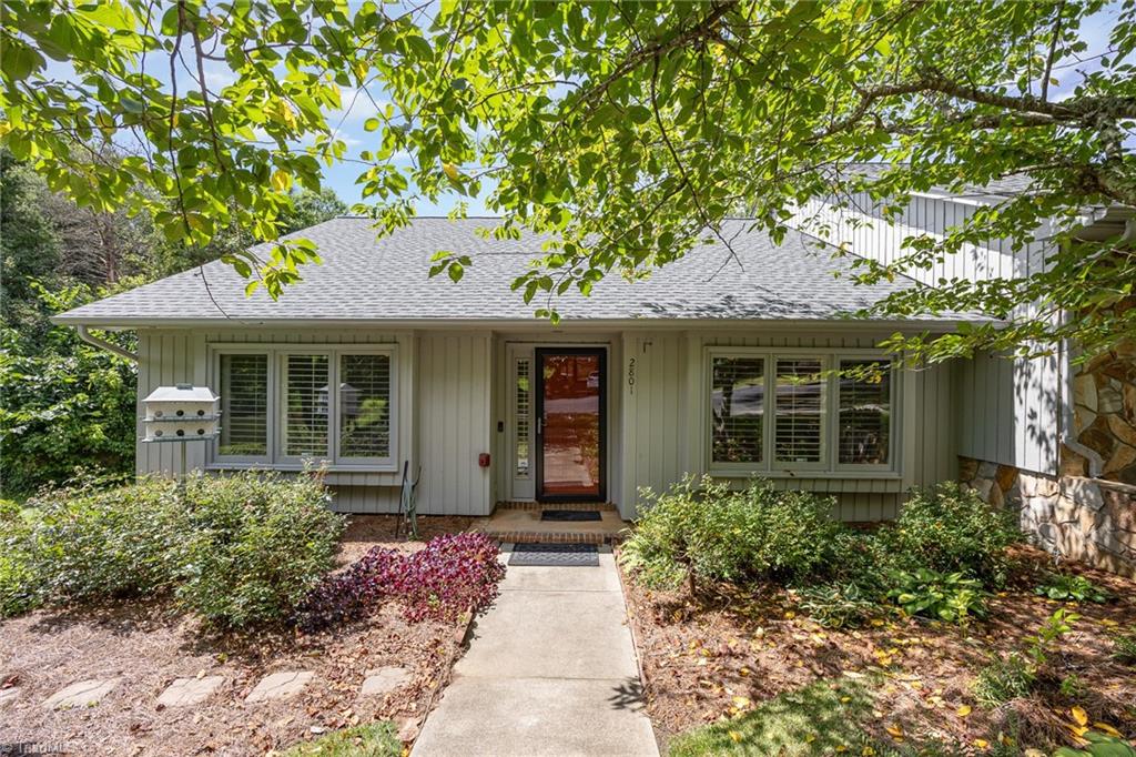 2801 Waters Edge Lane