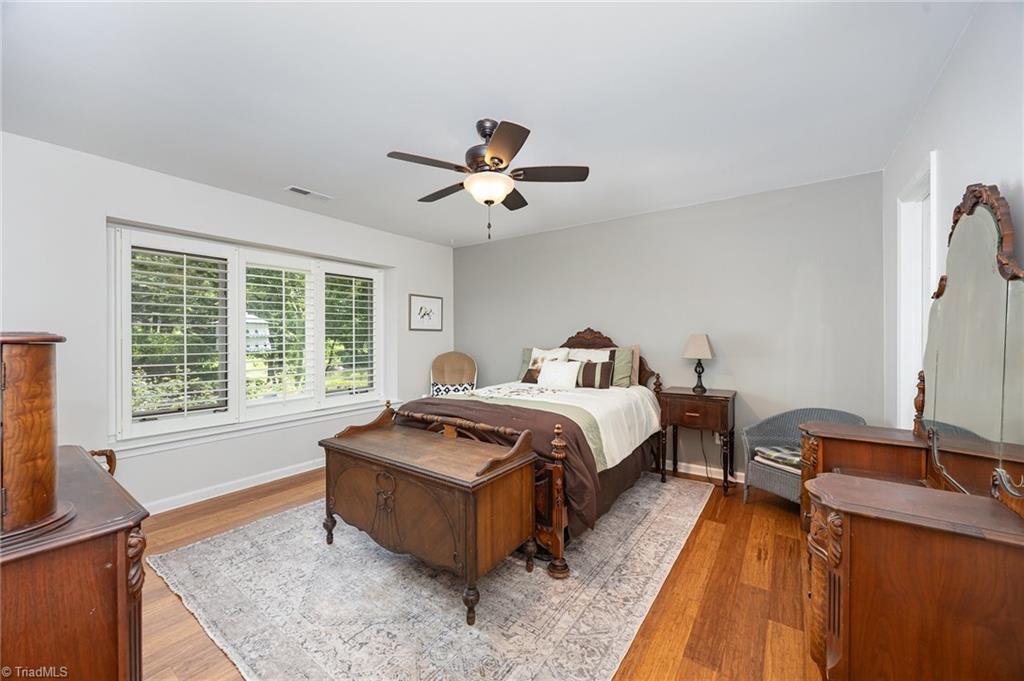 2801 Waters Edge Lane