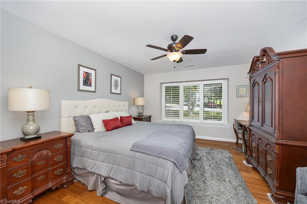 2801 Waters Edge Lane