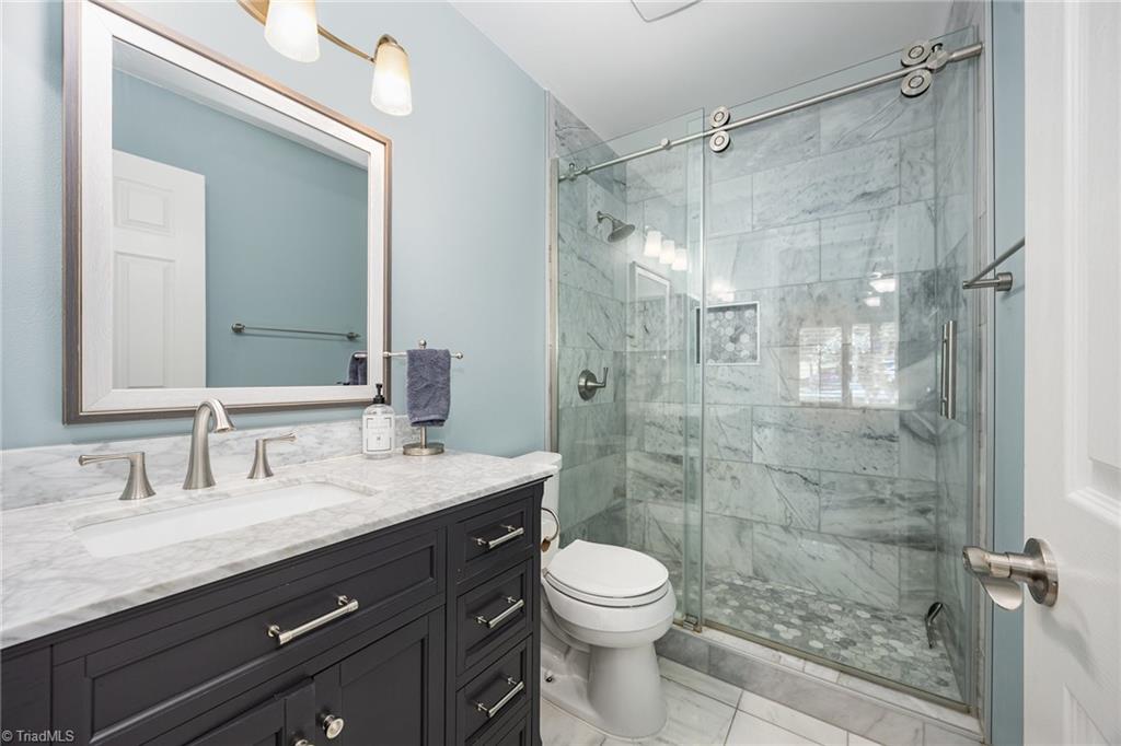 2801 Waters Edge Lane