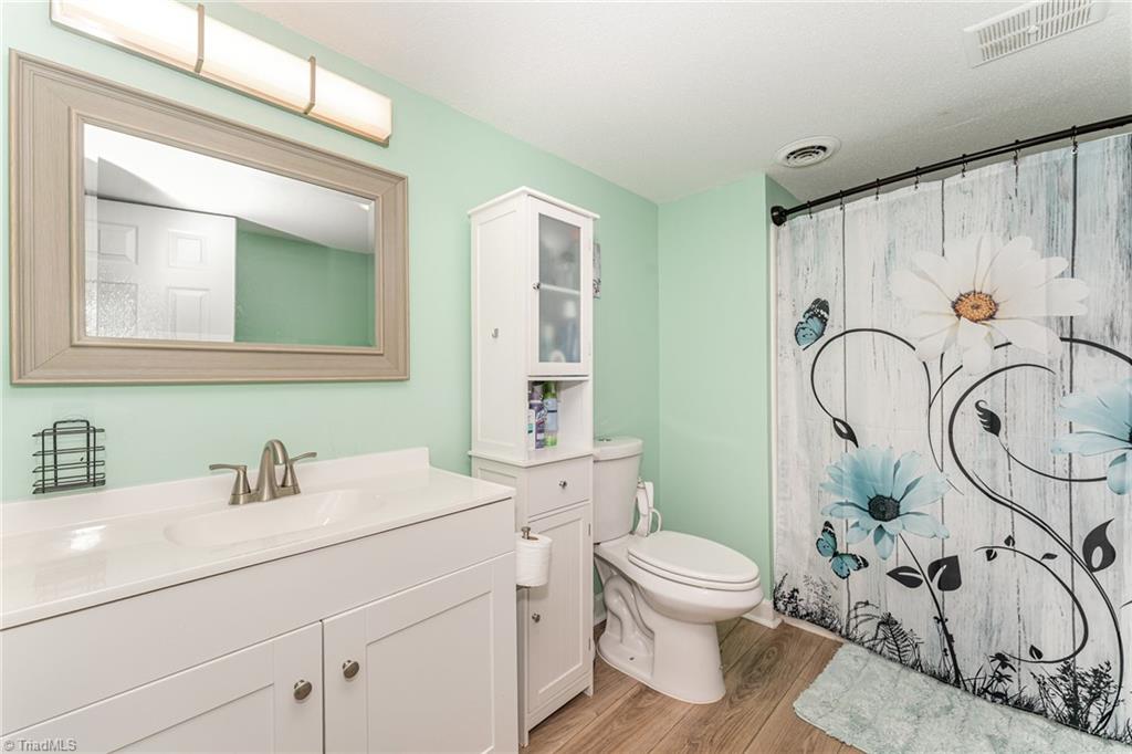 6513 Spanish Oak Drive