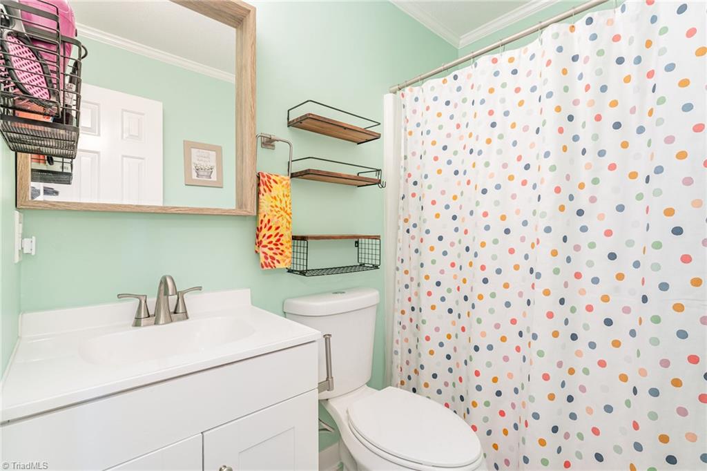 6513 Spanish Oak Drive