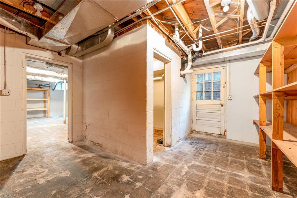 5379 Old US Highway 52