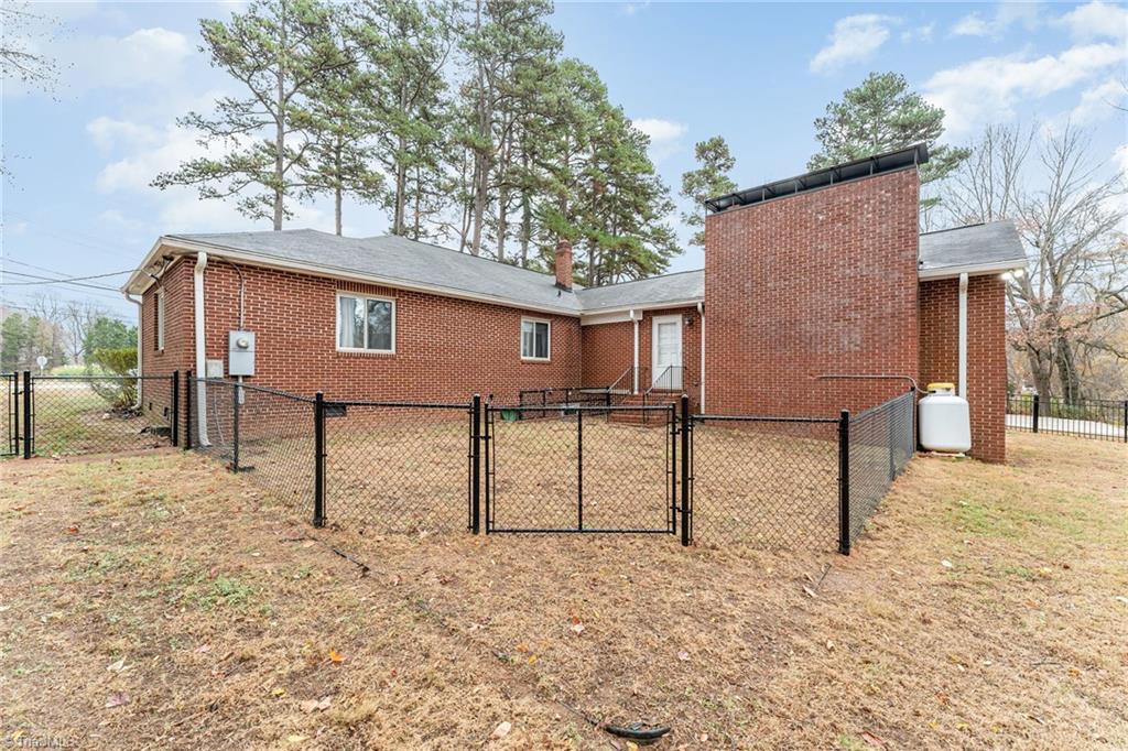 5379 Old US Highway 52