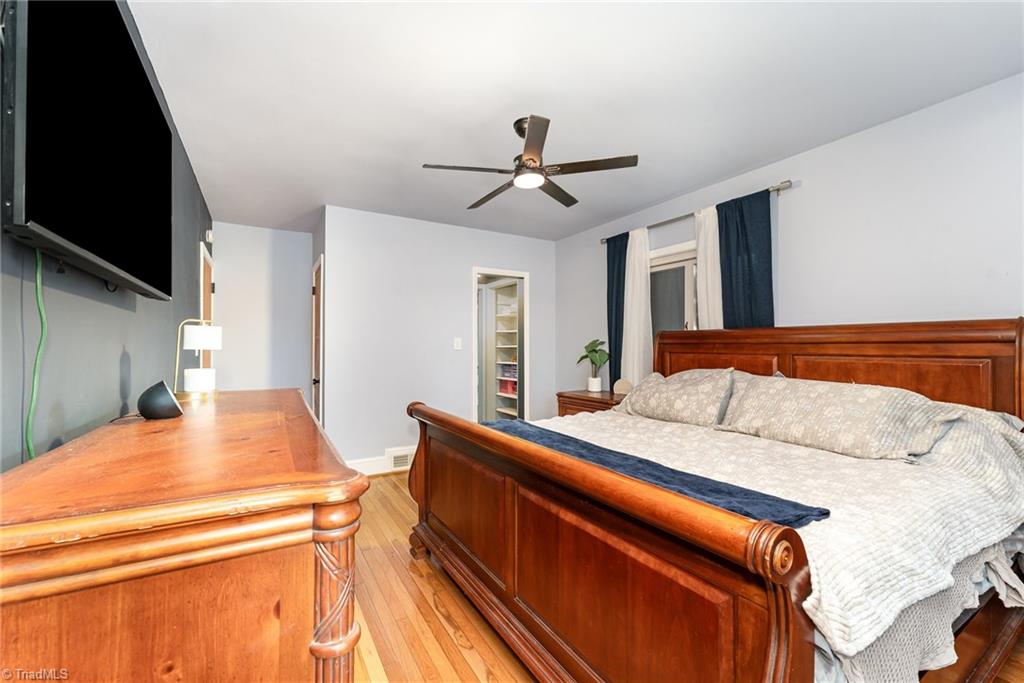 5379 Old US Highway 52