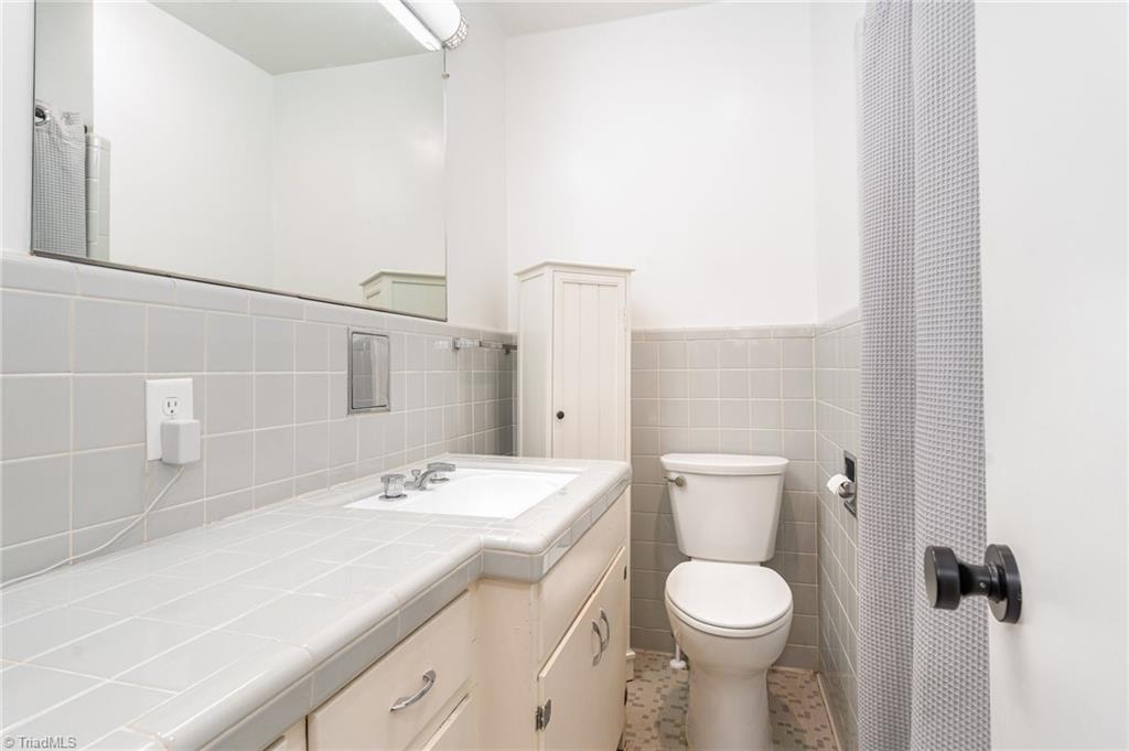 5379 Old US Highway 52