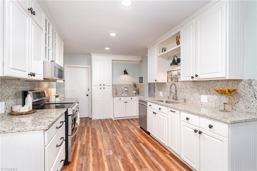 5379 Old US Highway 52