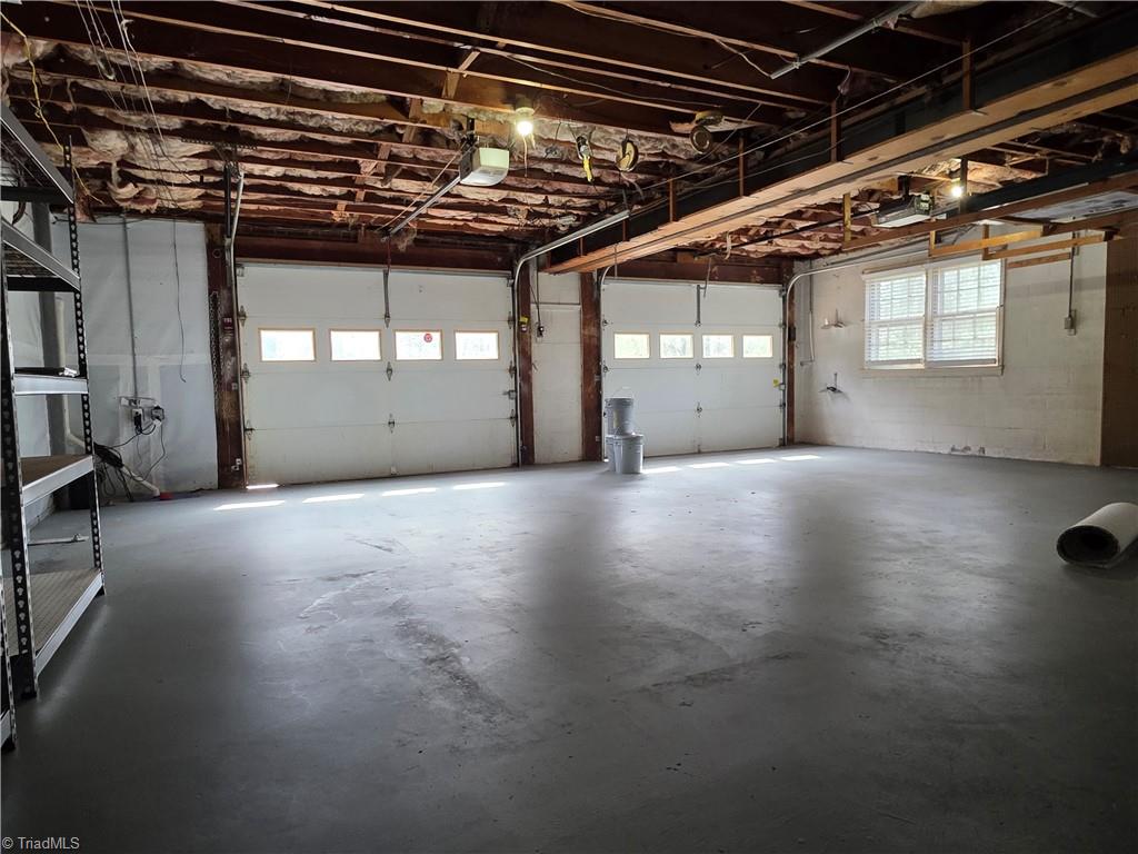 157 Woodbriar Road, Winston-Salem