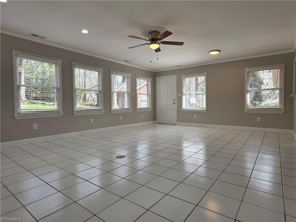 157 Woodbriar Road, Winston-Salem