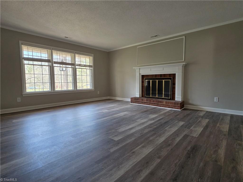 157 Woodbriar Road, Winston-Salem