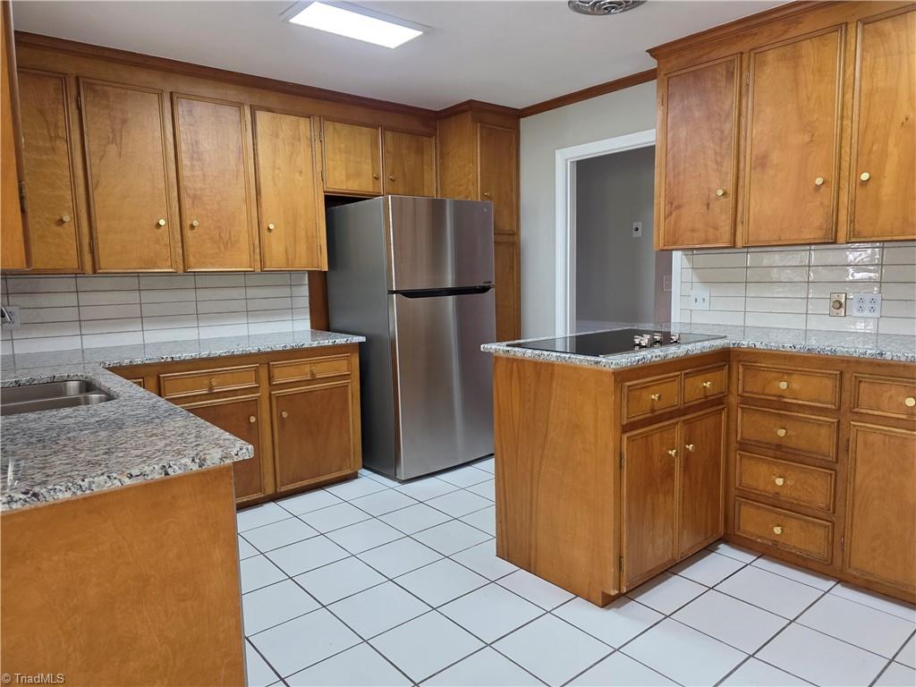 157 Woodbriar Road, Winston-Salem