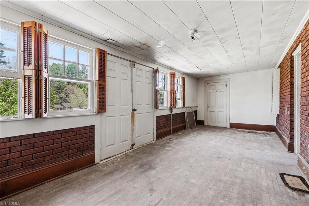 1411 Ludwick Heights Lane