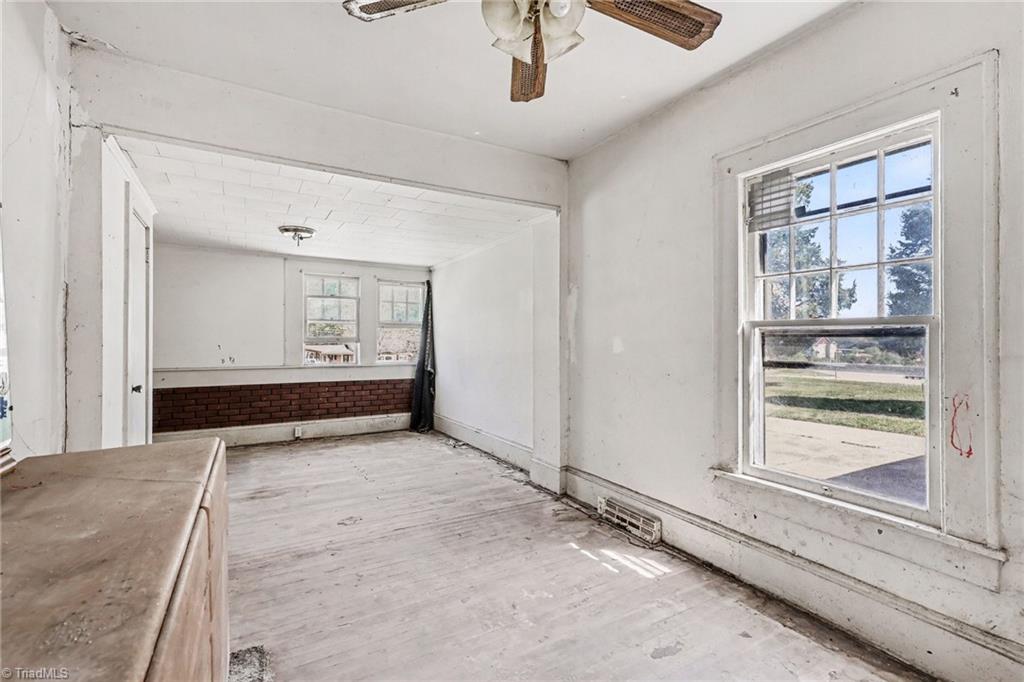 1411 Ludwick Heights Lane