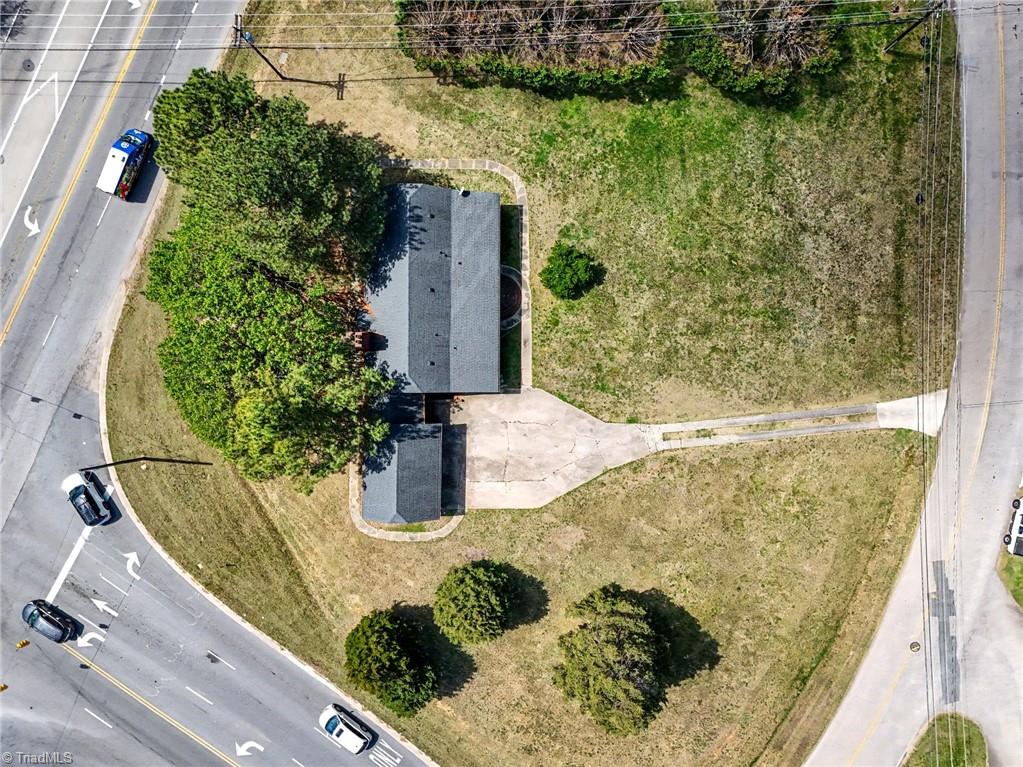 1411 Ludwick Heights Lane