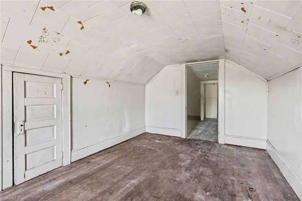 1411 Ludwick Heights Lane