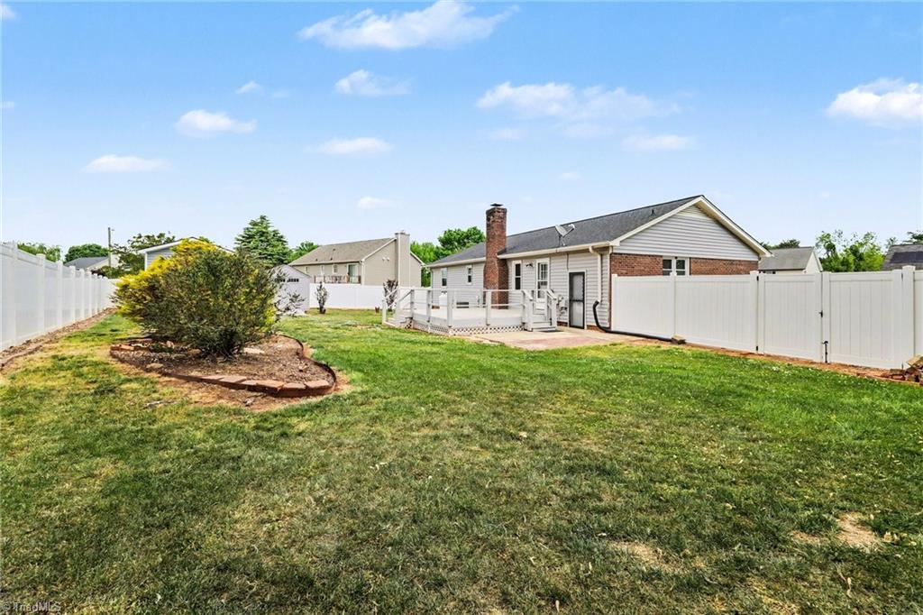 660 Brookmont Drive, Winston-Salem