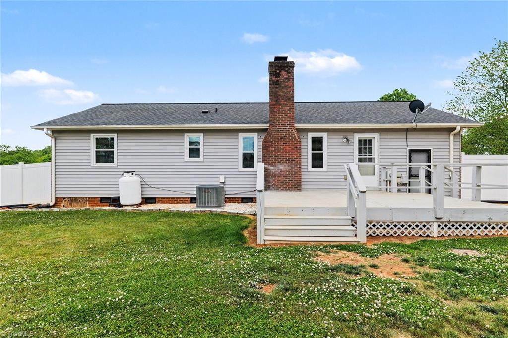 660 Brookmont Drive, Winston-Salem