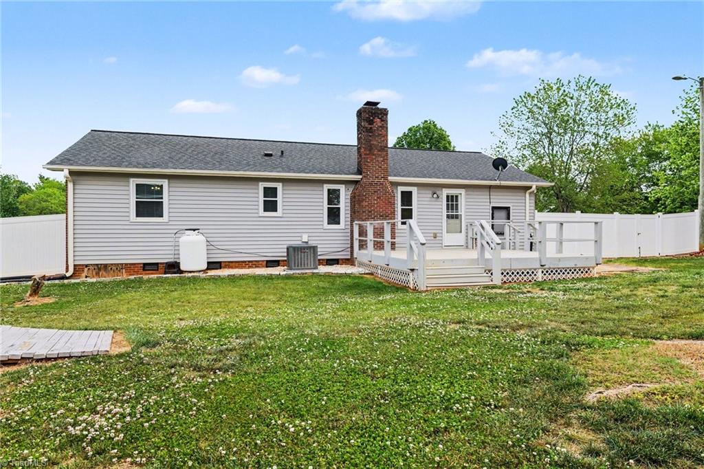 660 Brookmont Drive, Winston-Salem