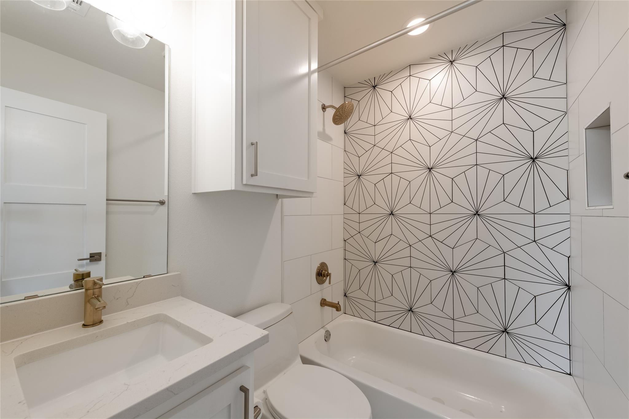 709 W St Elmo RD # 1