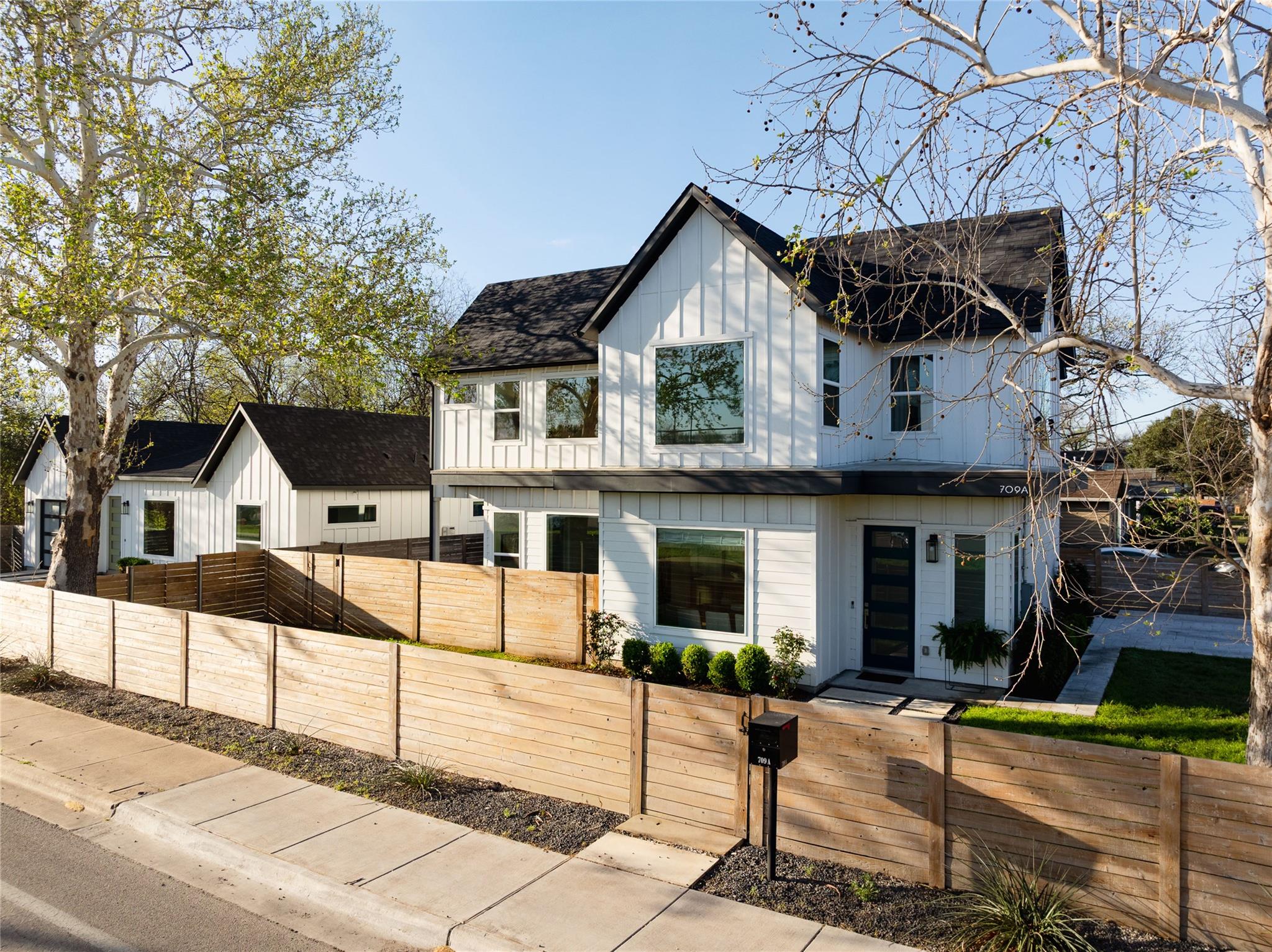 709 W St Elmo RD # 1