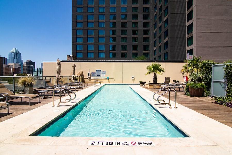 603 Davis ST # 1808