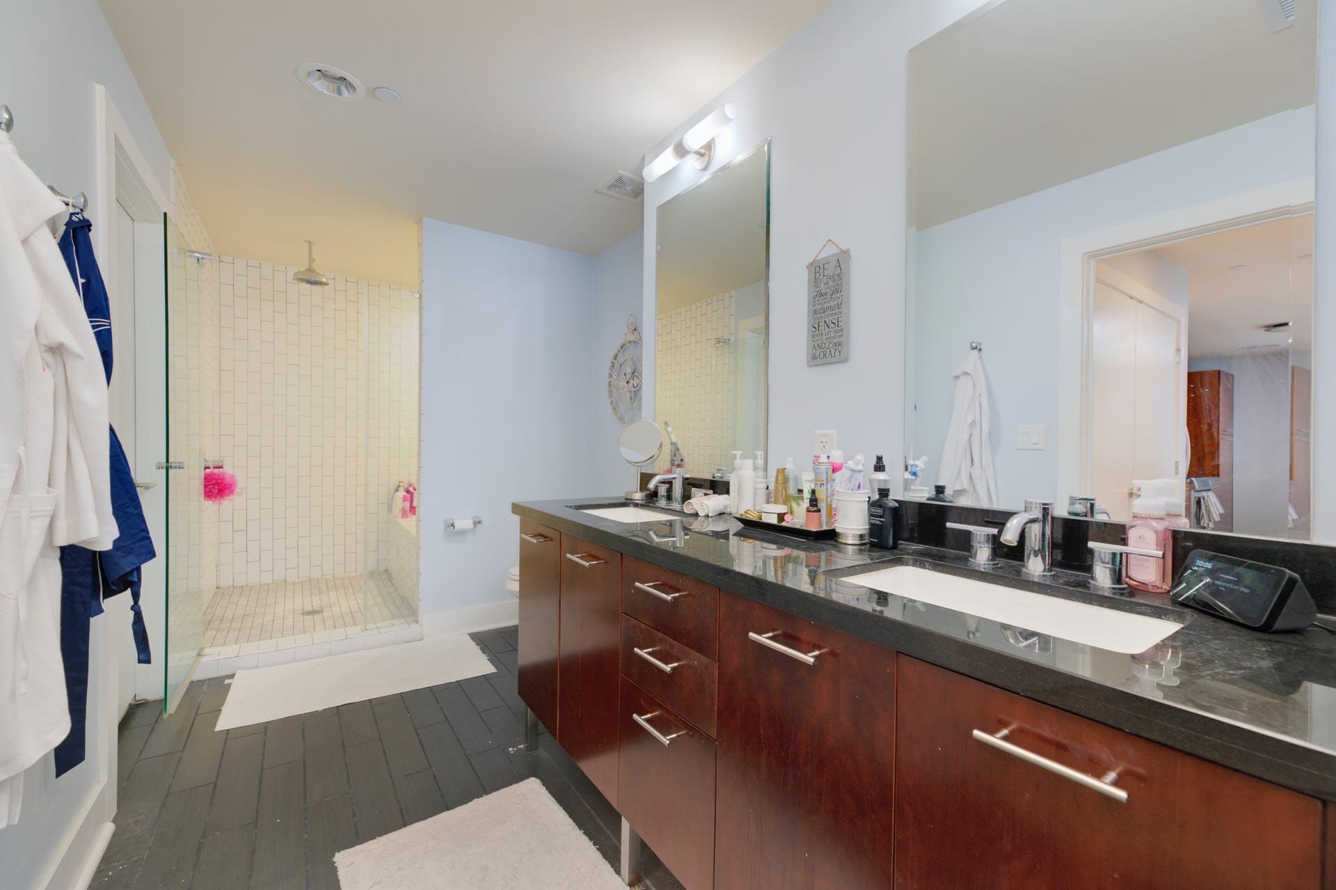 603 Davis ST # 1808