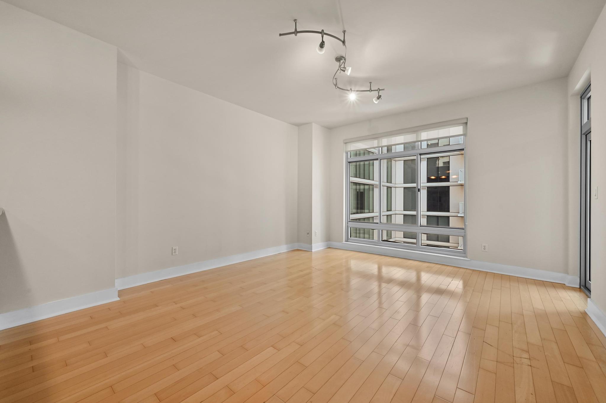 603 Davis ST # 1907