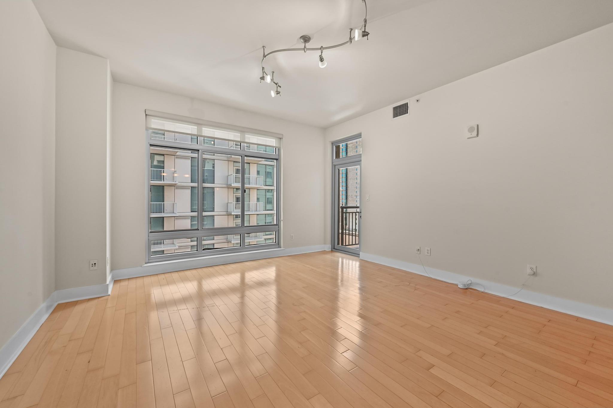 603 Davis ST # 1907