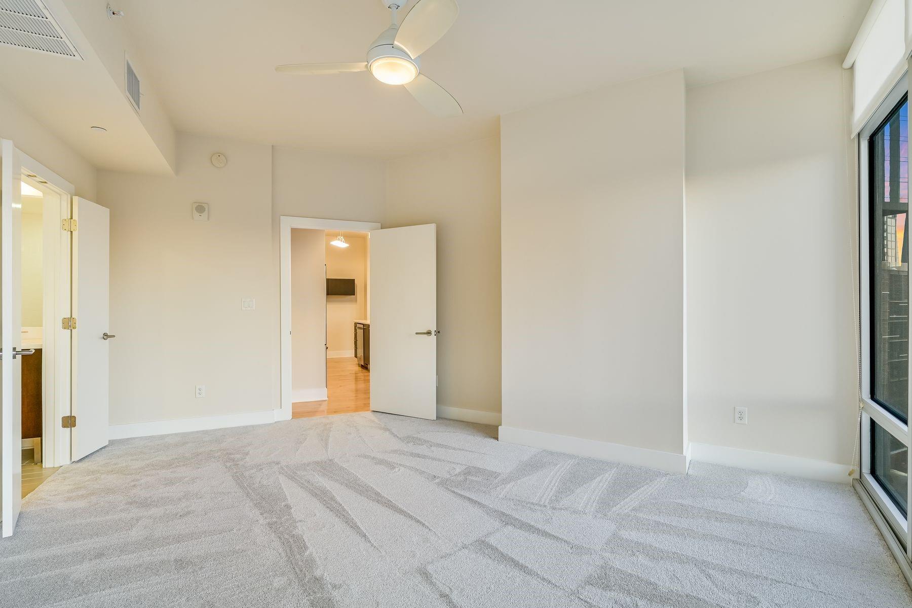 603 Davis ST # 910