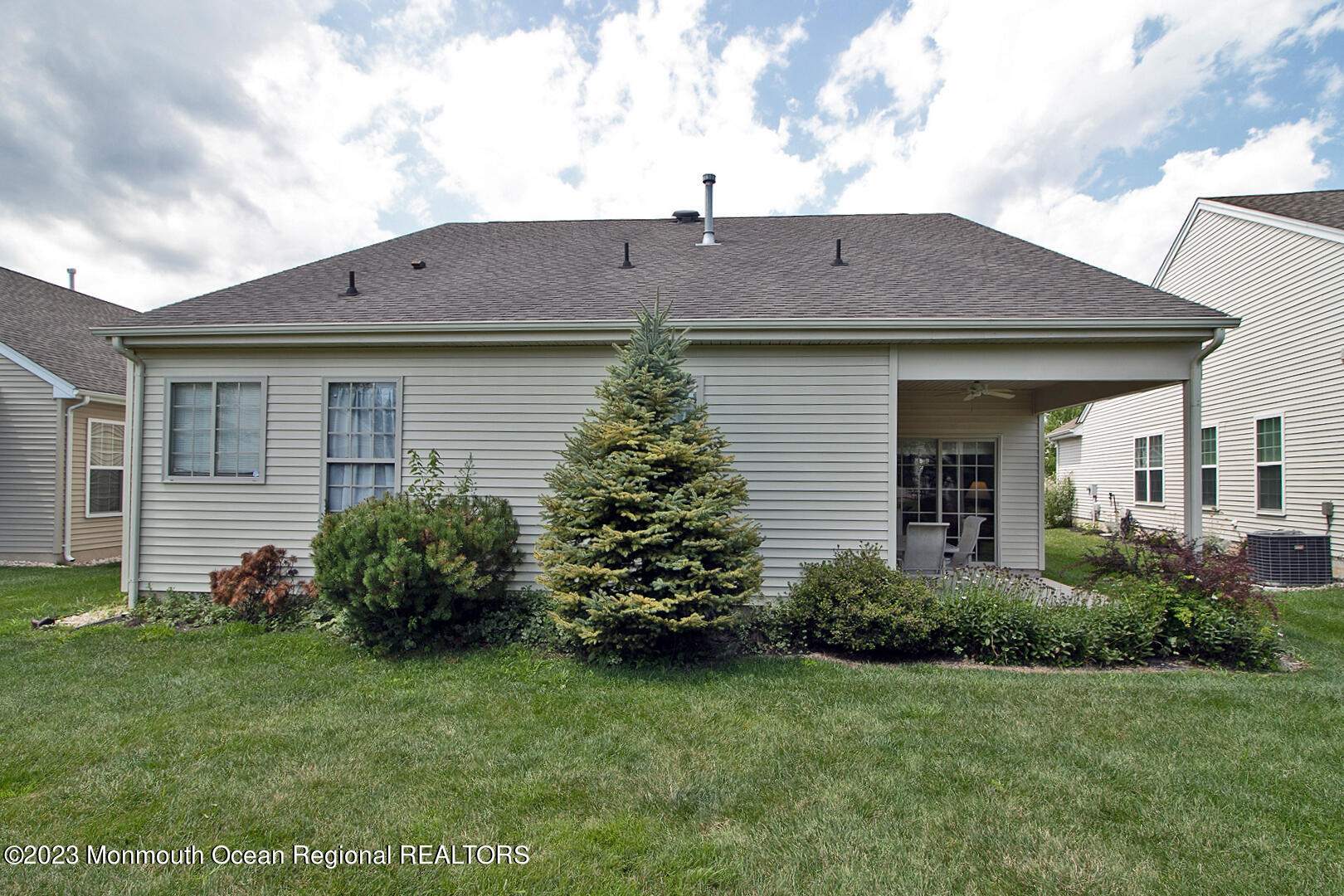 27 Hatteras Way