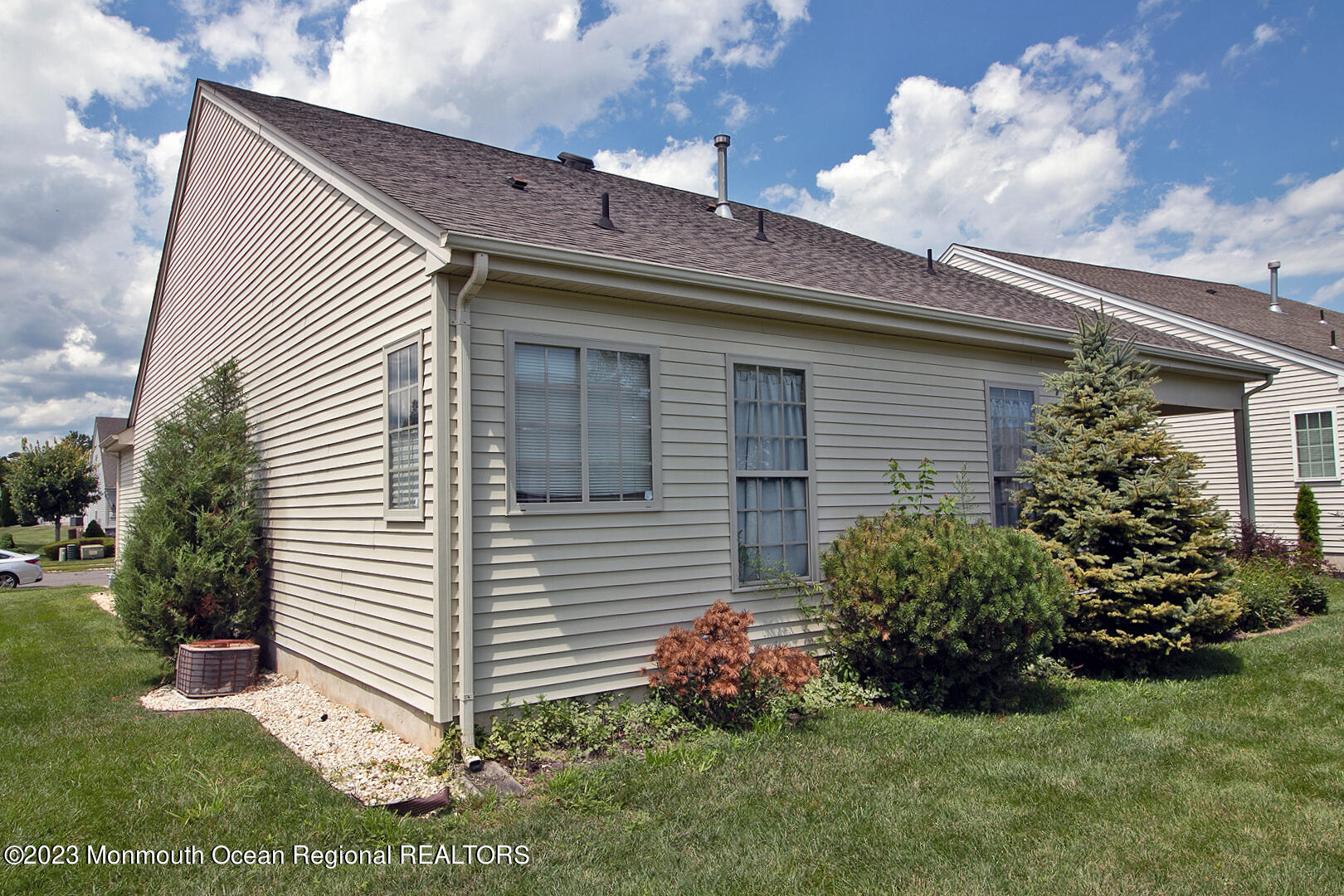 27 Hatteras Way