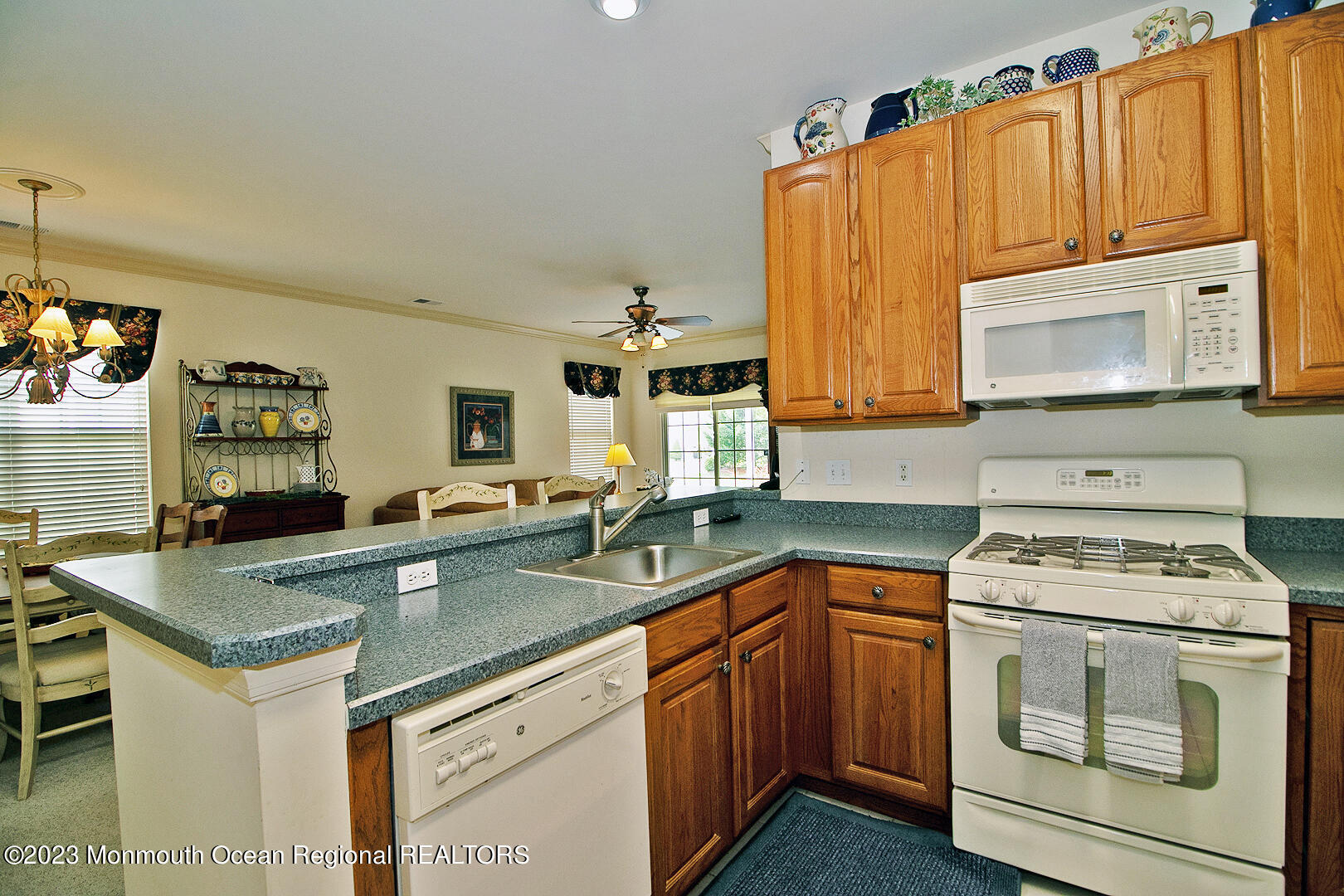 27 Hatteras Way