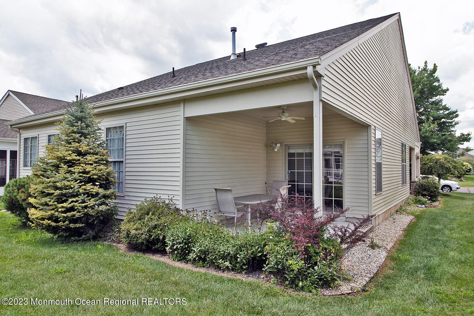 27 Hatteras Way