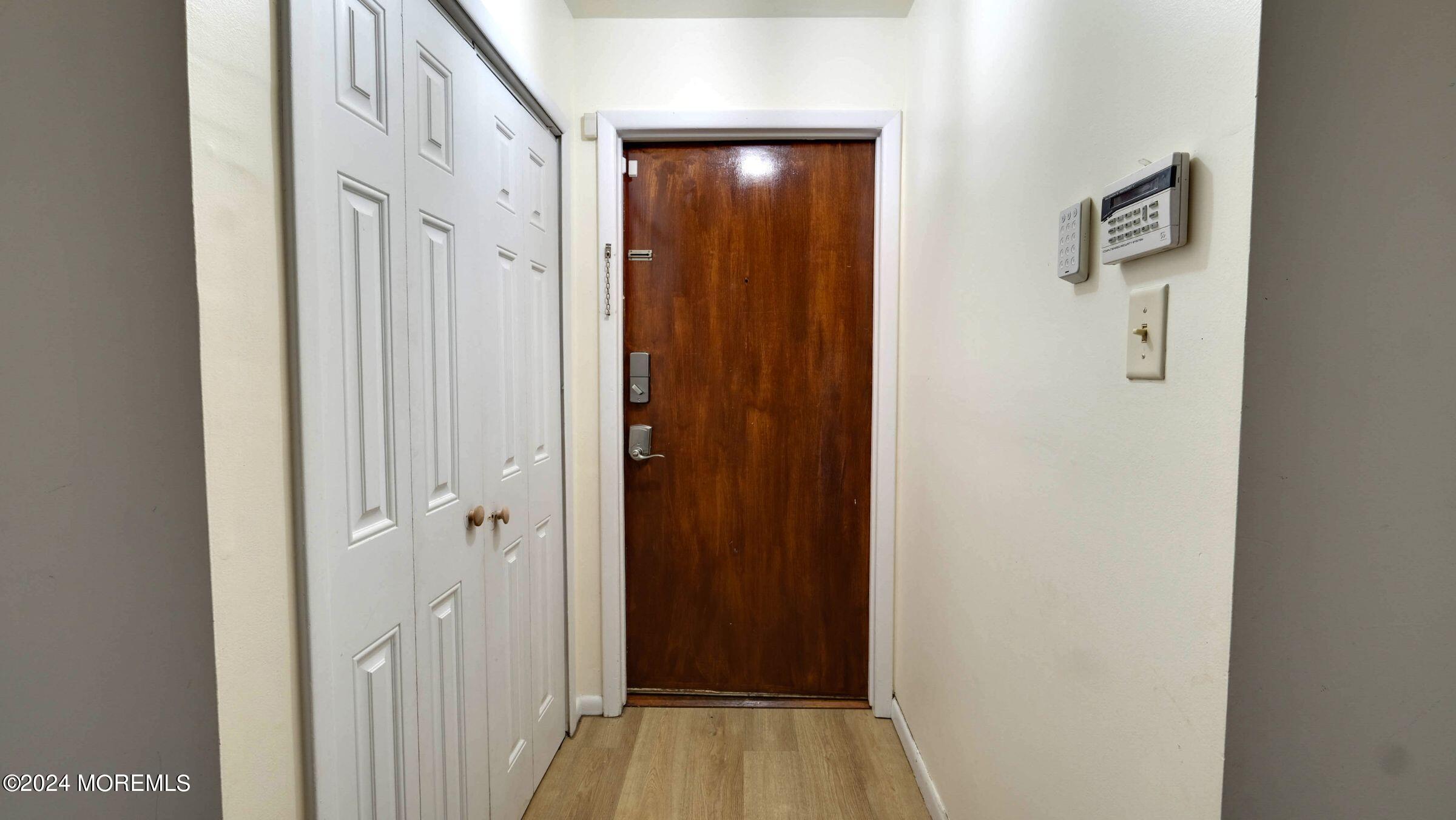 105 Claridge Court, 1