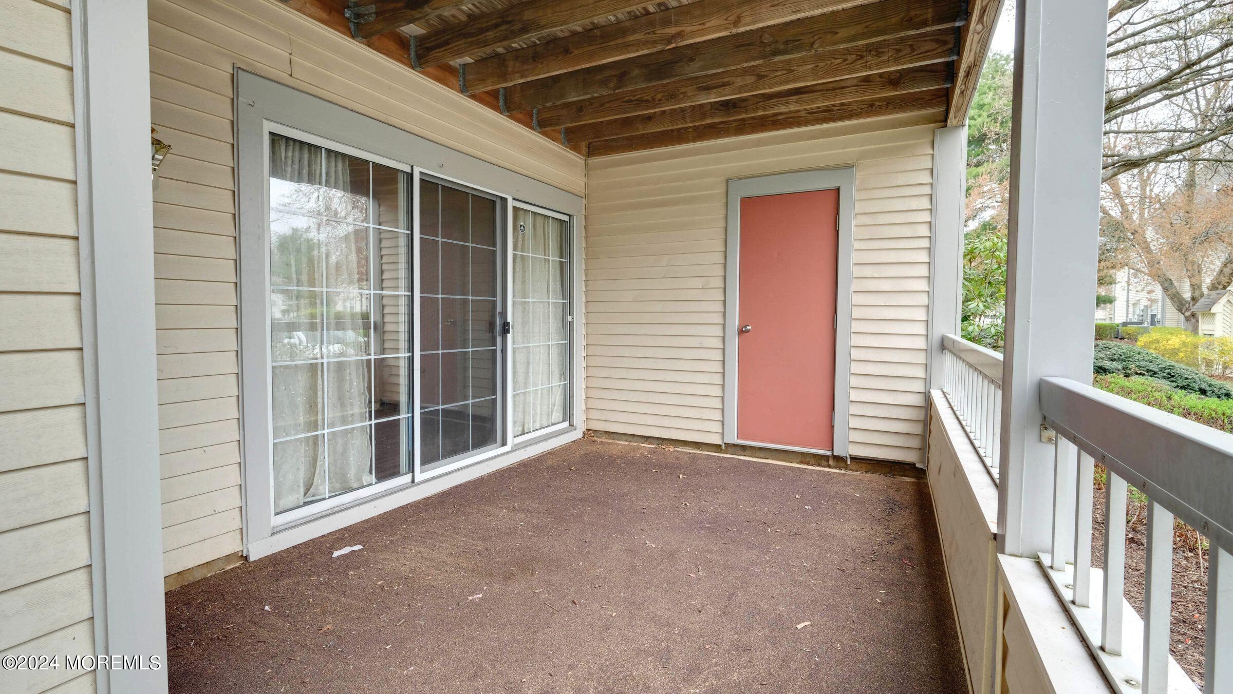 105 Claridge Court, 1