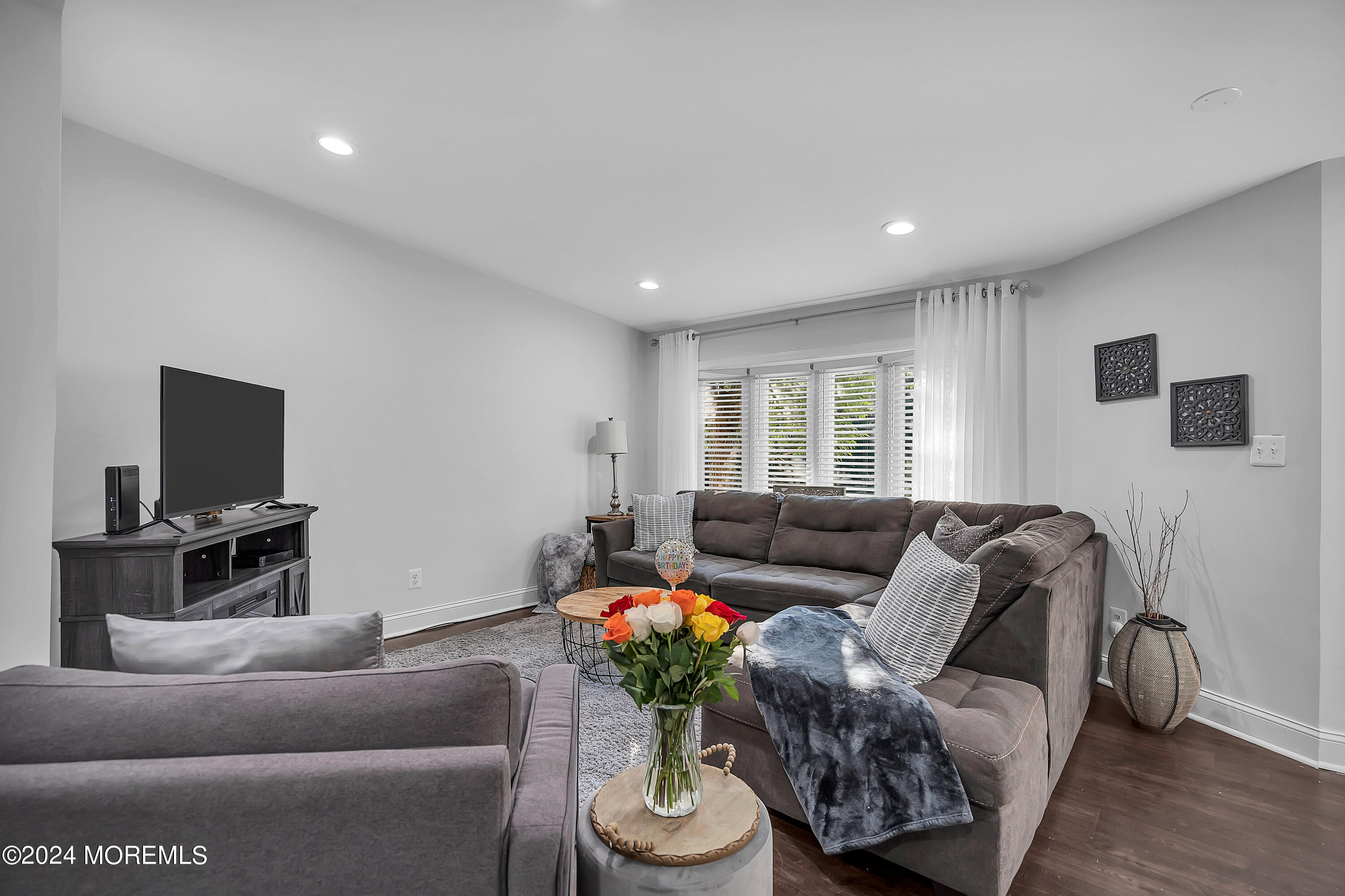 49 Freehold Road