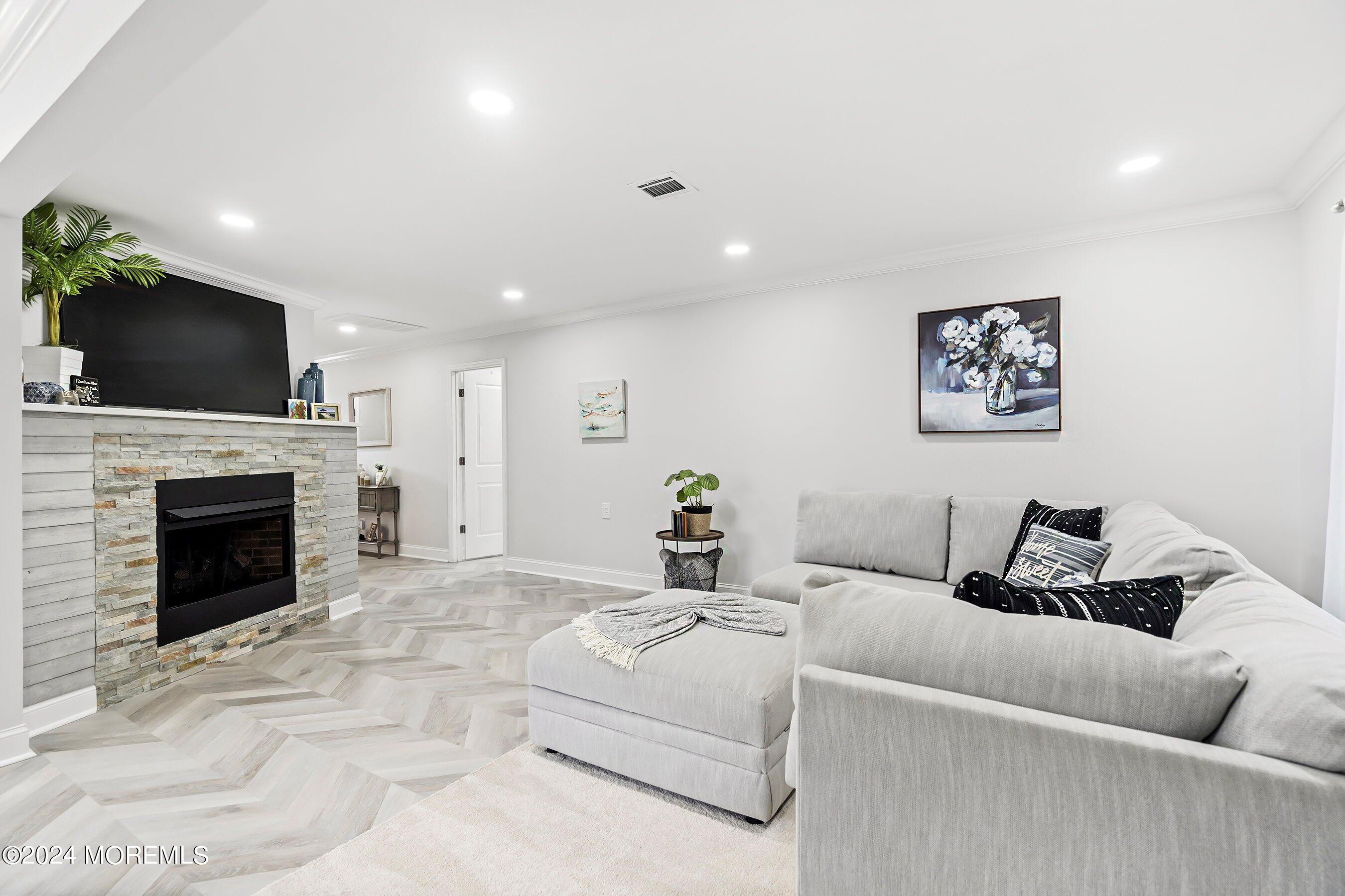 11 Brenner Court