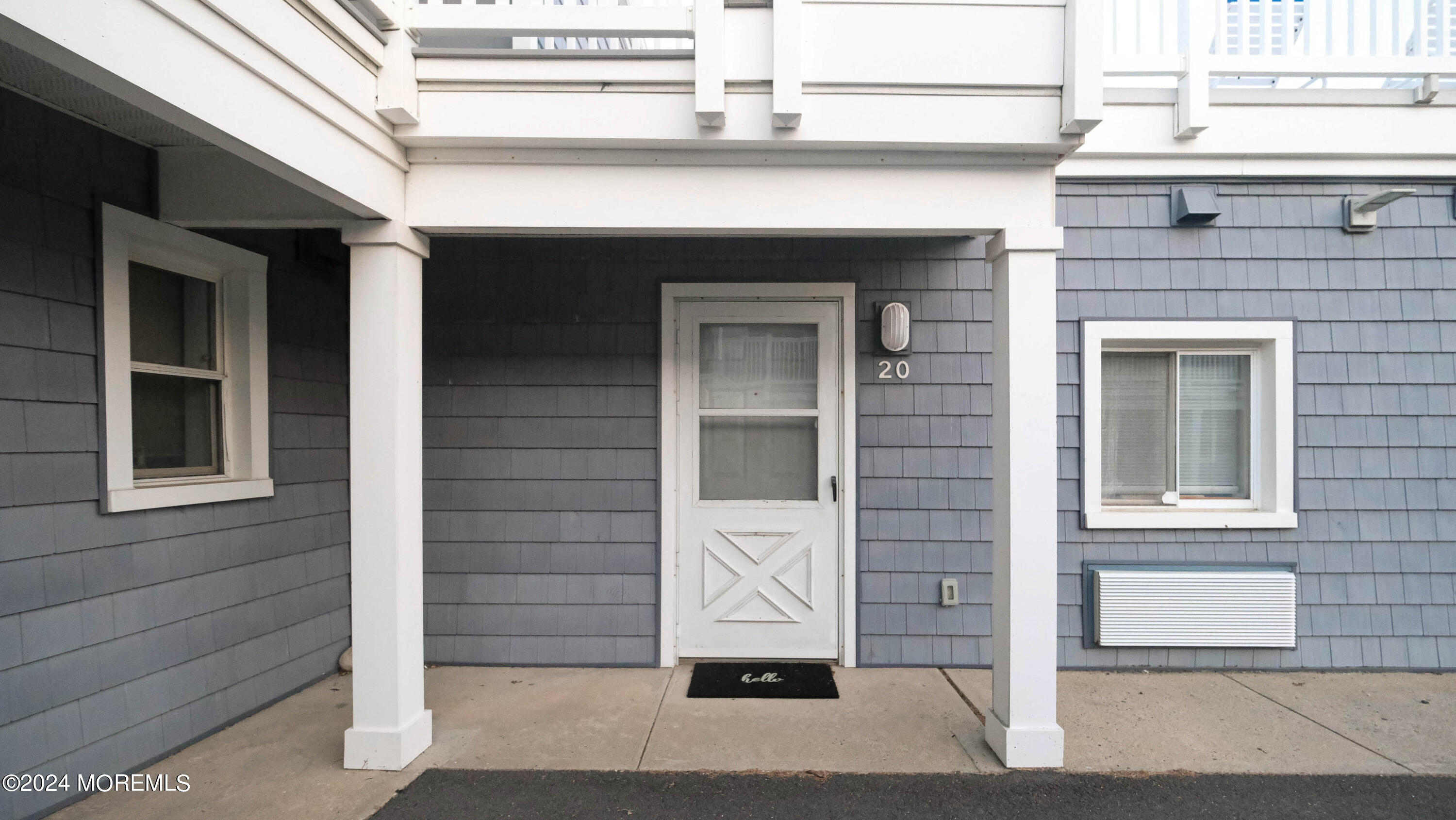 100 Ocean Avenue N, 20A