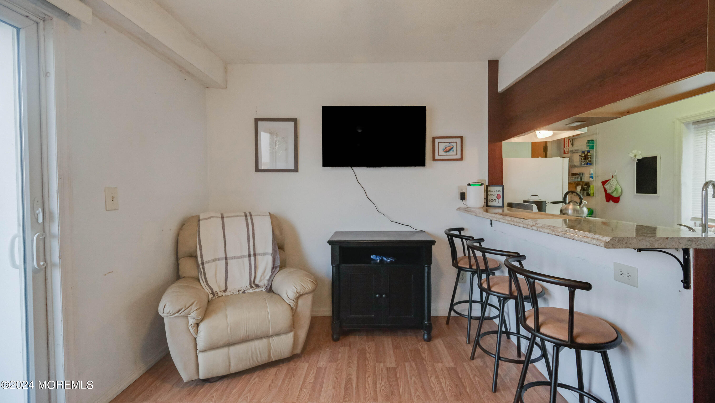 100 Ocean Avenue N, 20A