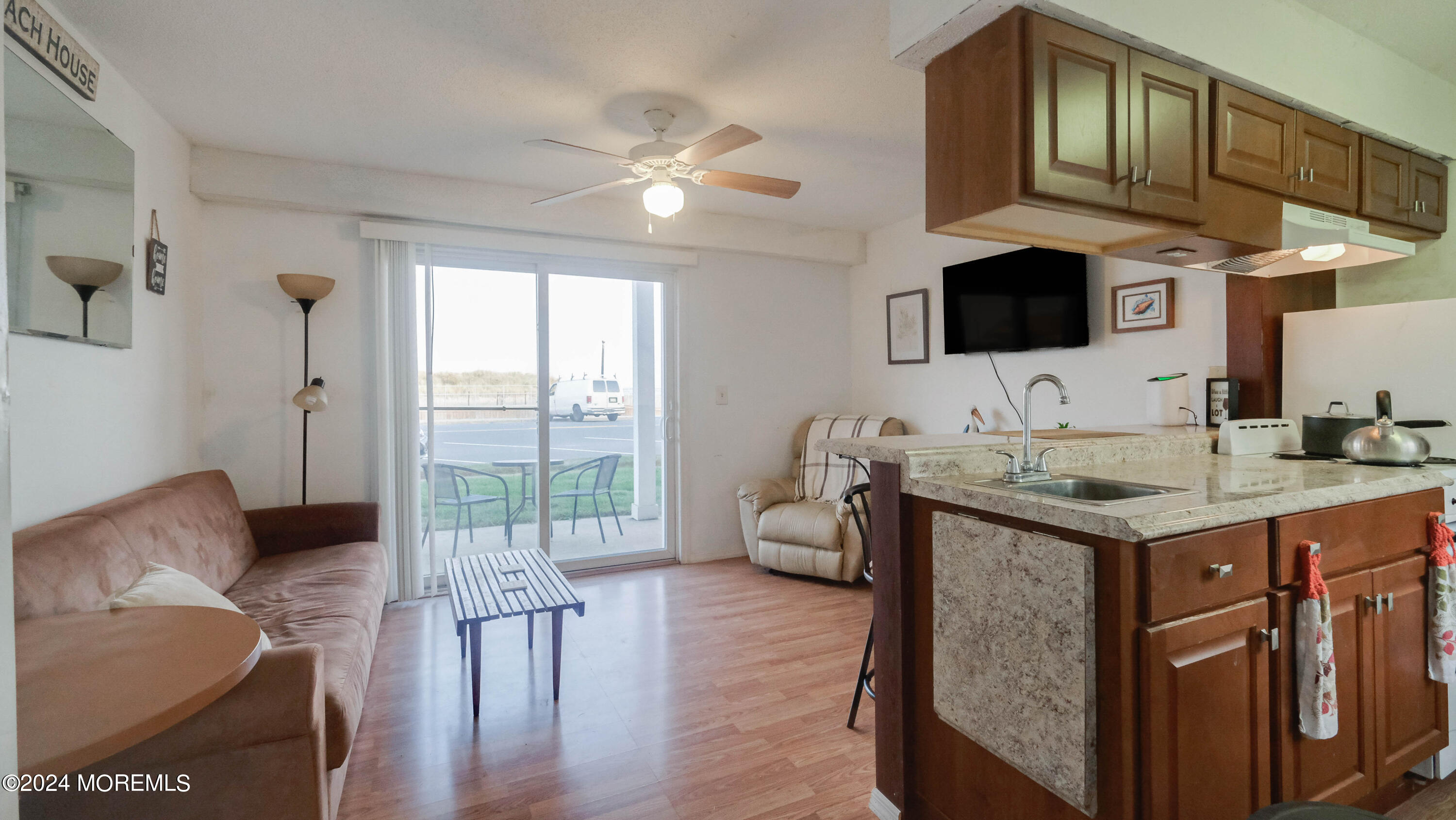 100 Ocean Avenue N, 20A