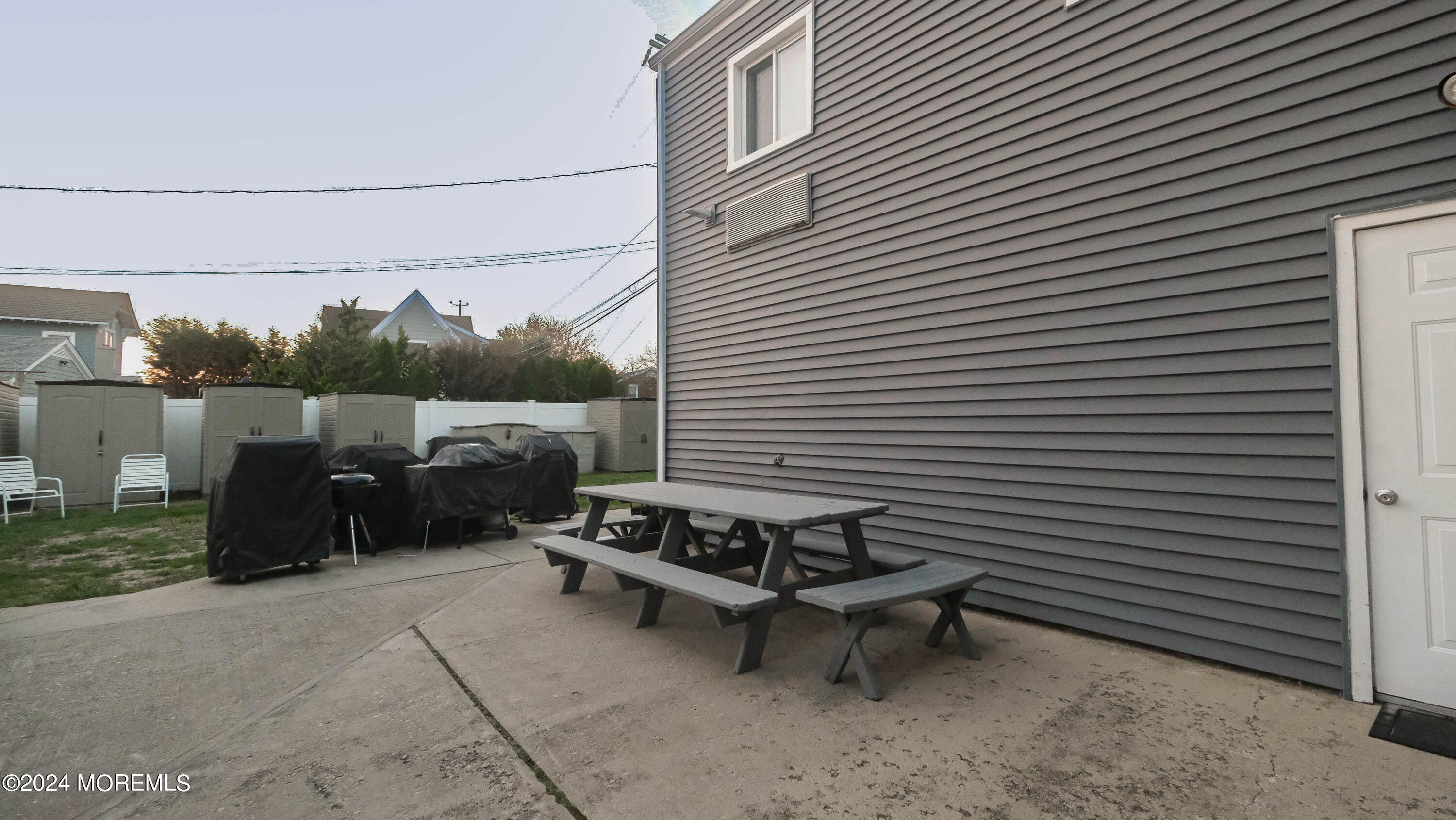 100 Ocean Avenue N, 20A