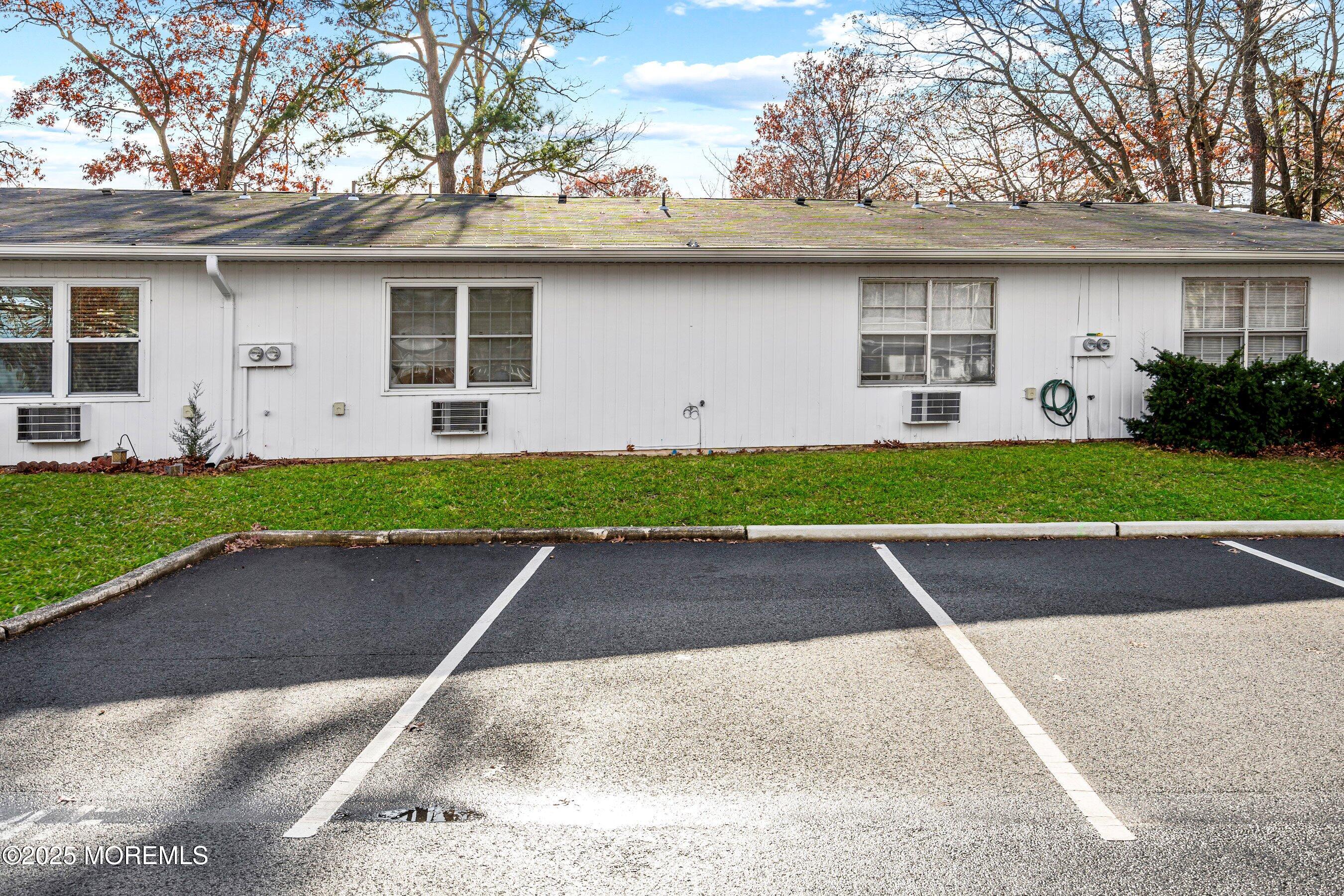 434 Portsmouth Drive E